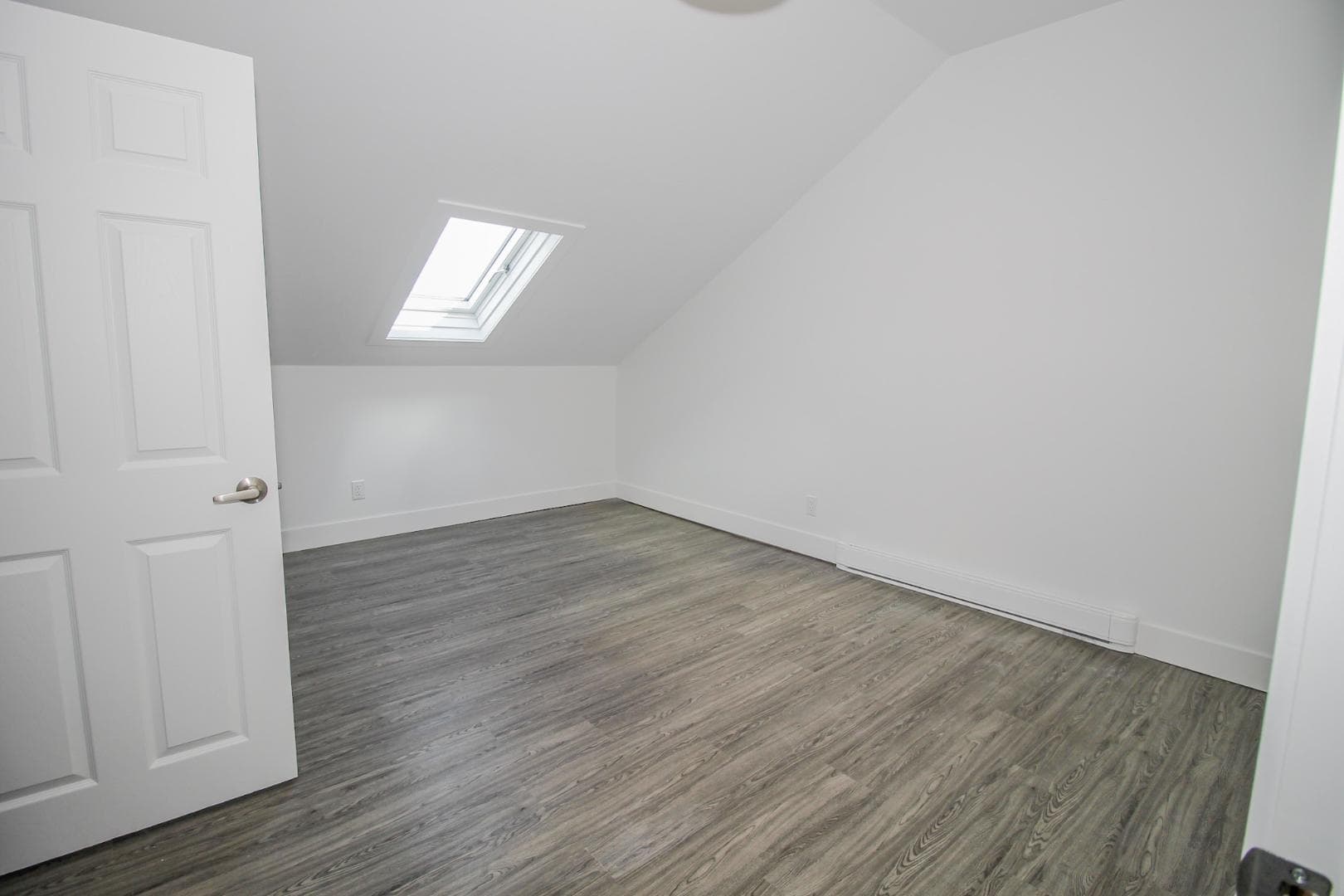 185 Welland St, Unit 3, Port Colborne, ON photo 2