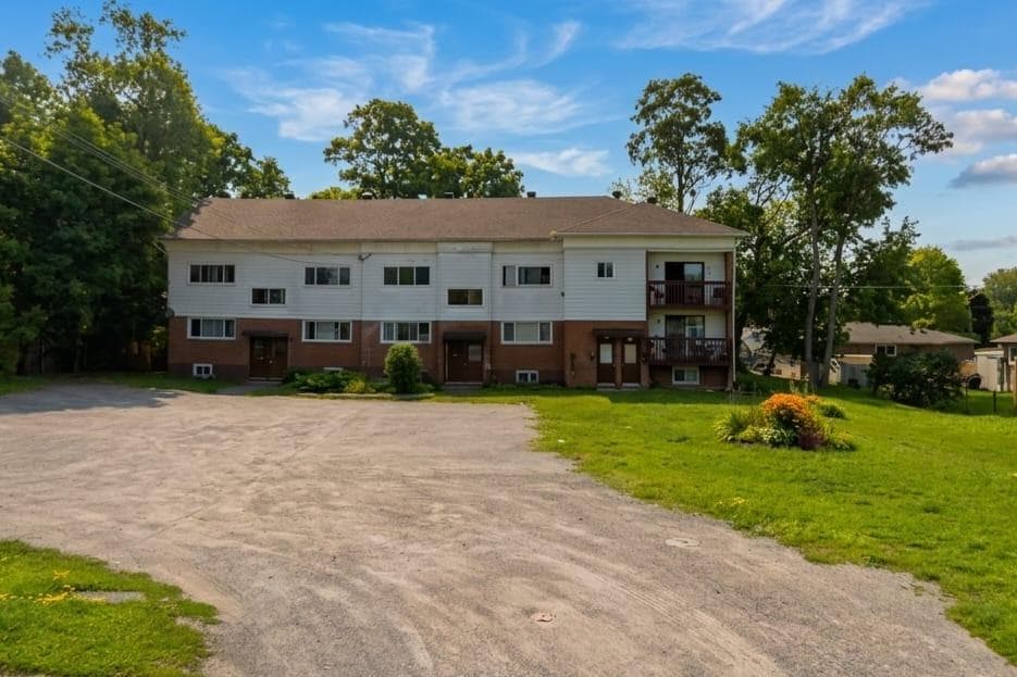Hazlitt St, 169 Hazlitt St – Unit 3, Peterborough, ON