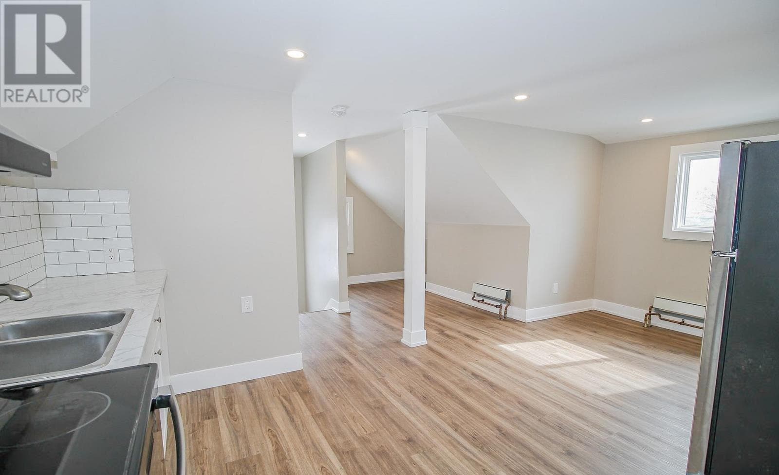 181 Welland Street, Unit 2, Port Colborne, Ontario